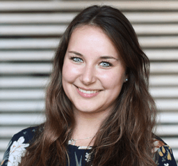 Dr. Alisa Auer image